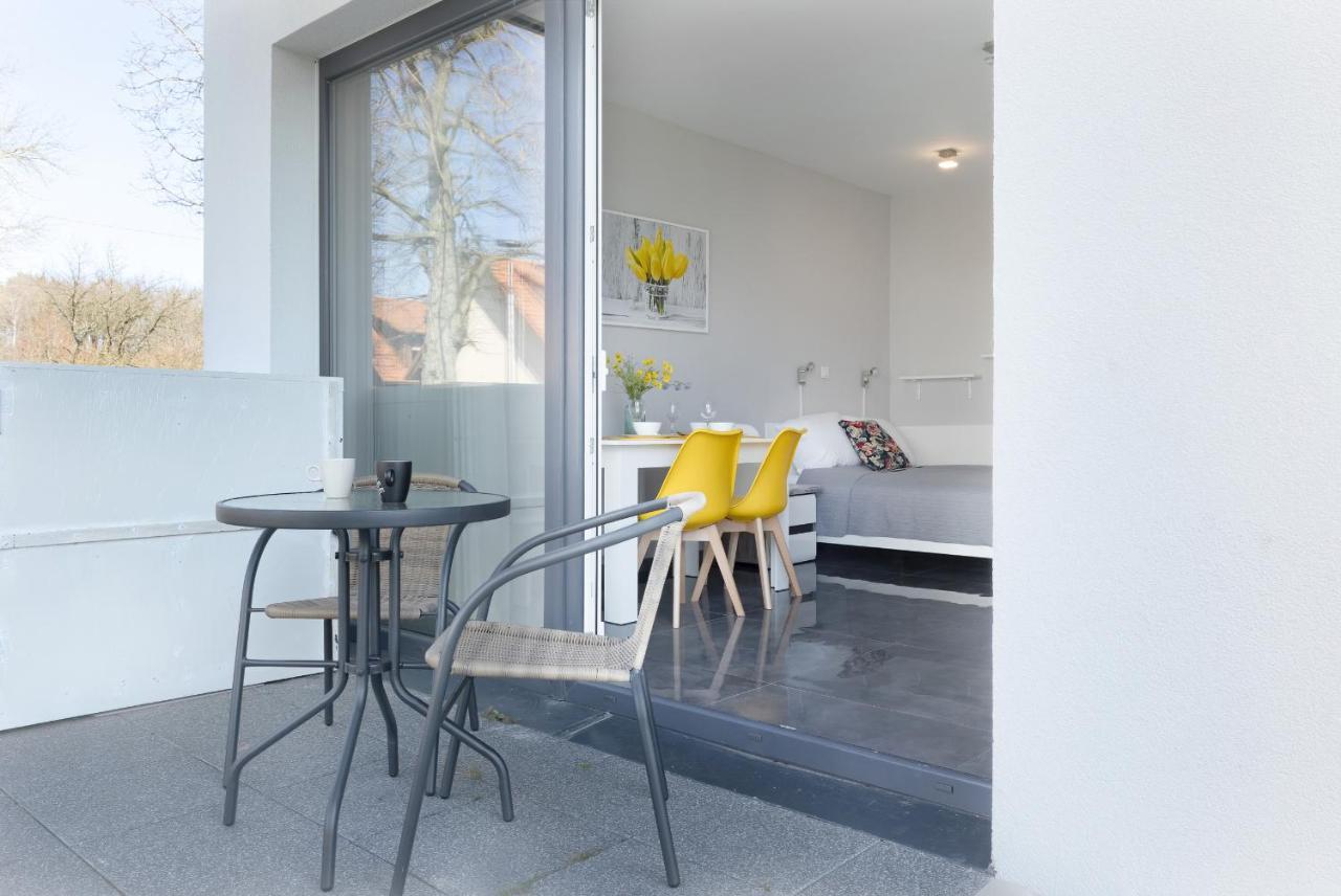 Apartamenty Paraiso By Noclegi Renters Лукенцин Экстерьер фото