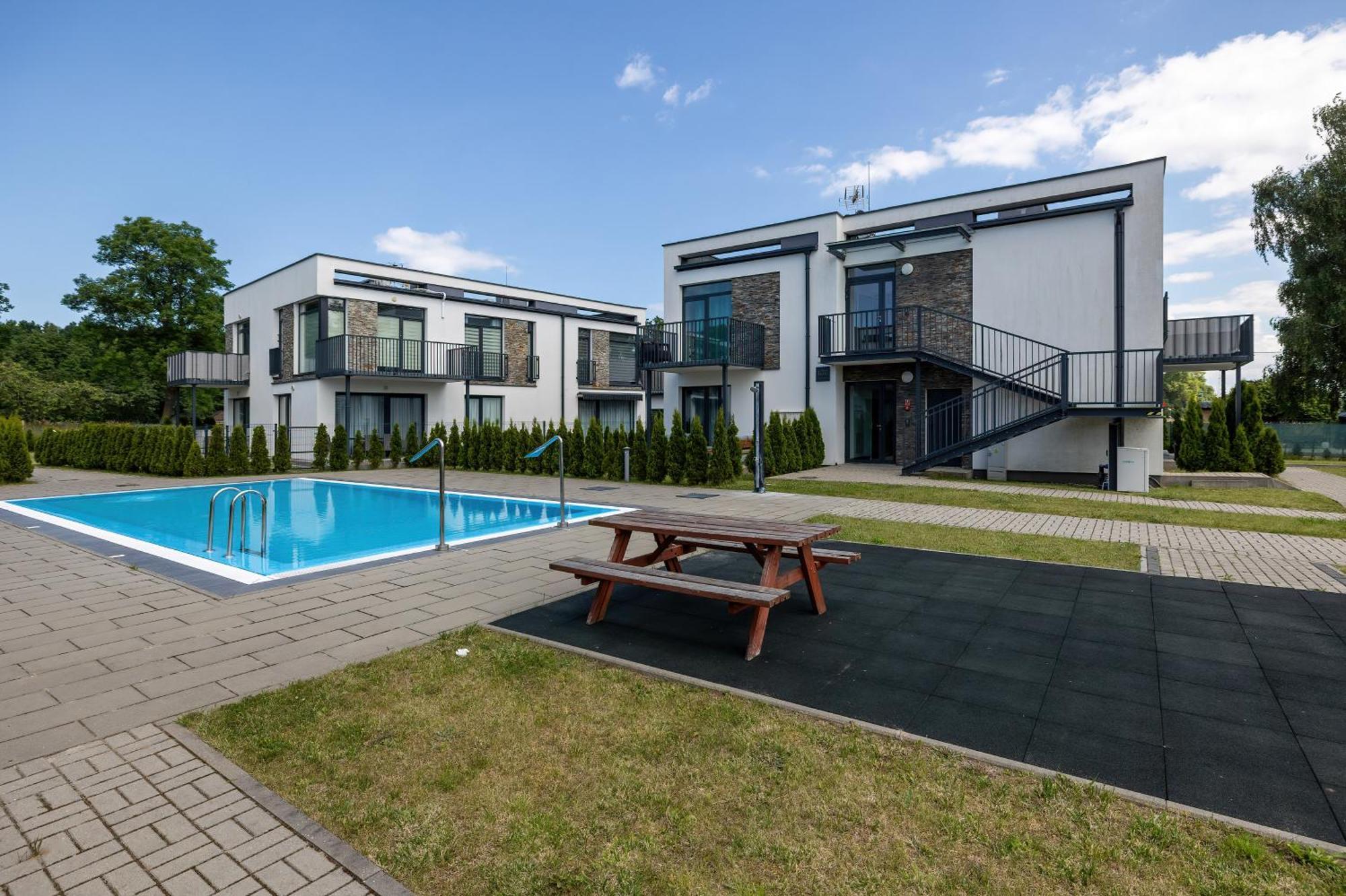 Apartamenty Paraiso By Noclegi Renters Лукенцин Экстерьер фото