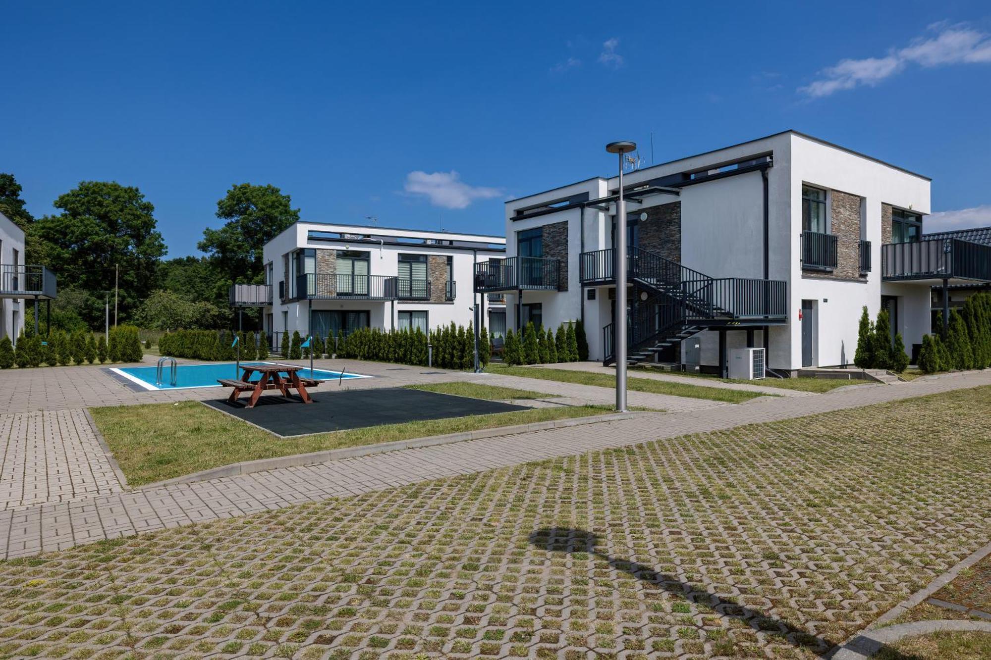 Apartamenty Paraiso By Noclegi Renters Лукенцин Экстерьер фото